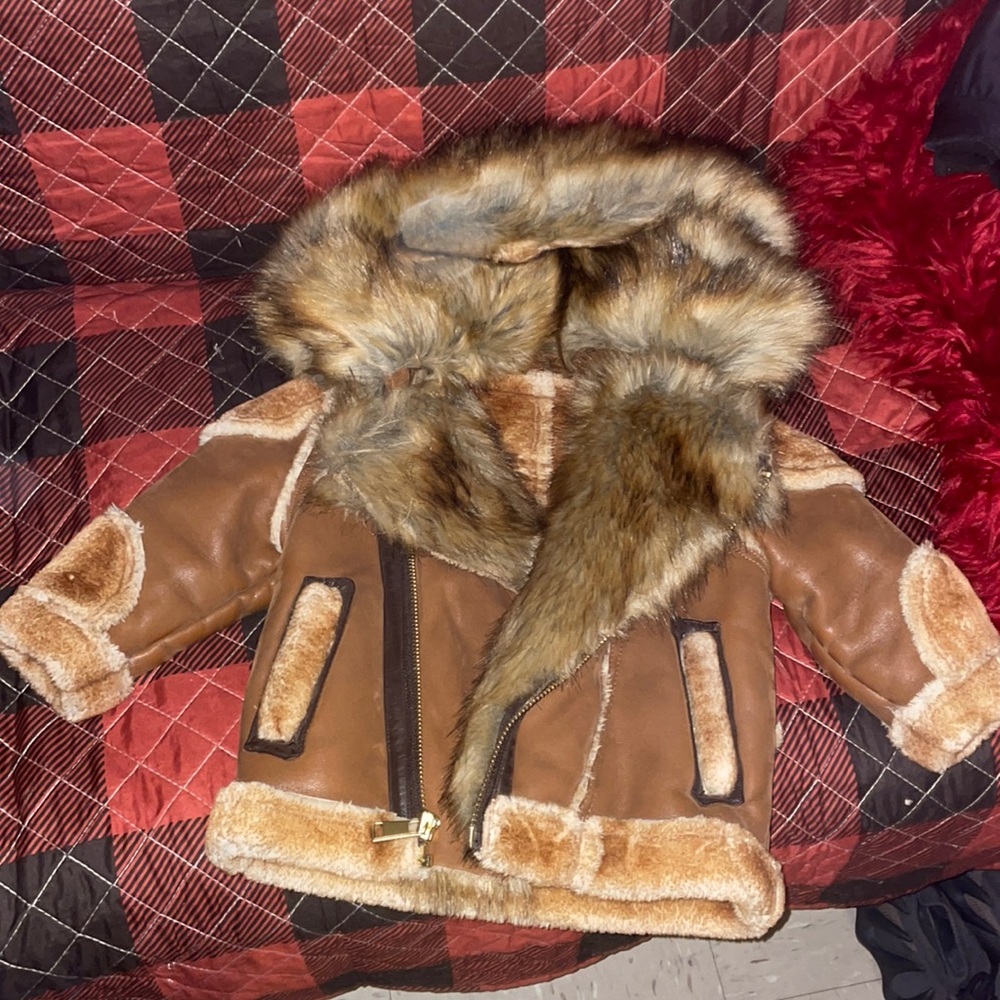 TODDLER JORDAN CRAIG SHEARLING.